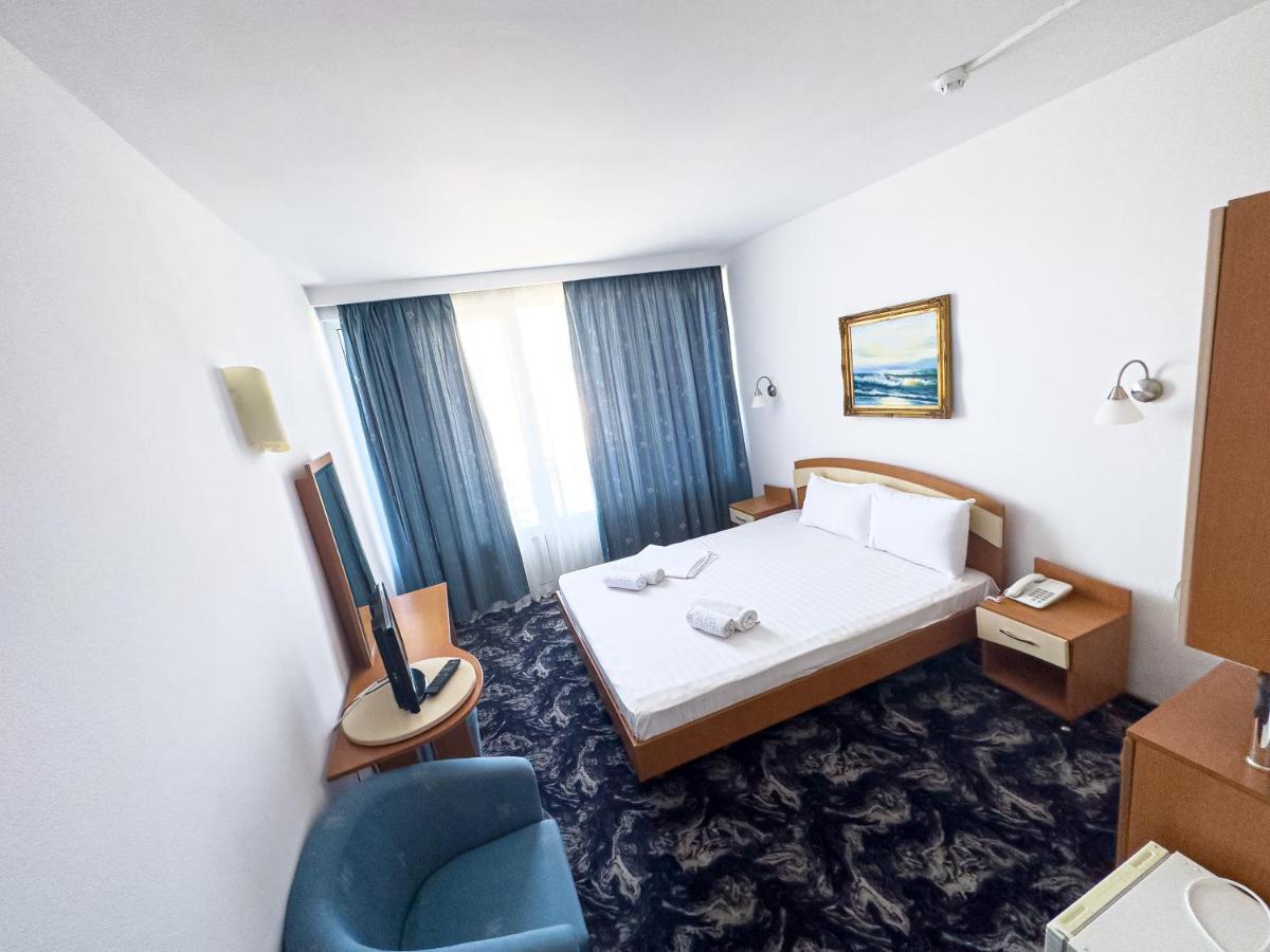 Hotel Sirena Saturn All Inclusive Bagian luar foto