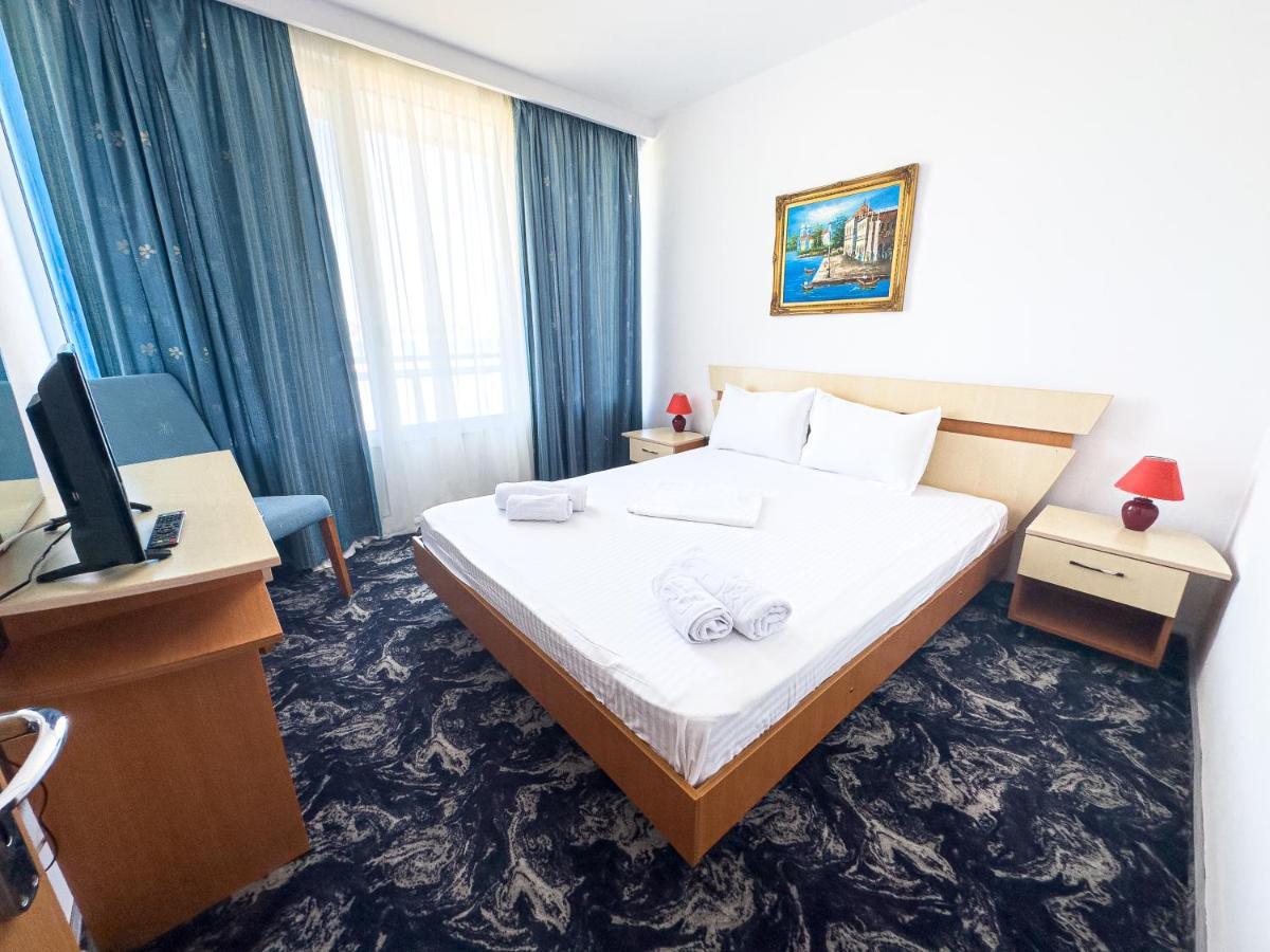 Hotel Sirena Saturn All Inclusive Bagian luar foto
